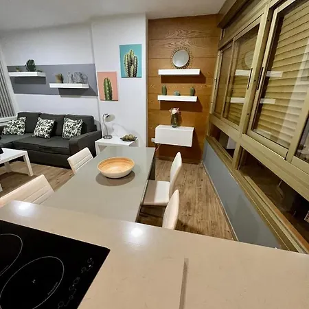 Canteras Hr Las Palmas / Gran Canaria